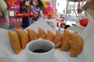 Obleas Originales cria sequência gastronômica colombiana para eventos em Curitiba